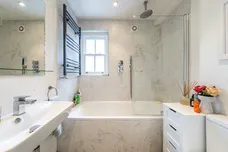 Robertson Street, London, SW8 photo 8