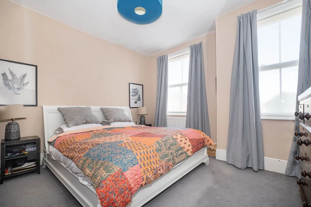 Lingfield Avenue, Kingston Upon Thames, KT1