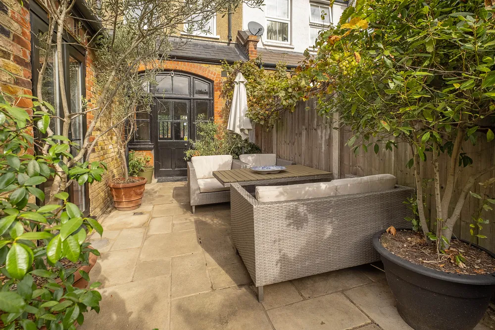 Lingfield Avenue, Kingston Upon Thames, KT1