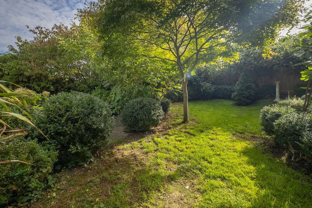 Lingfield Avenue, Kingston Upon Thames, KT1