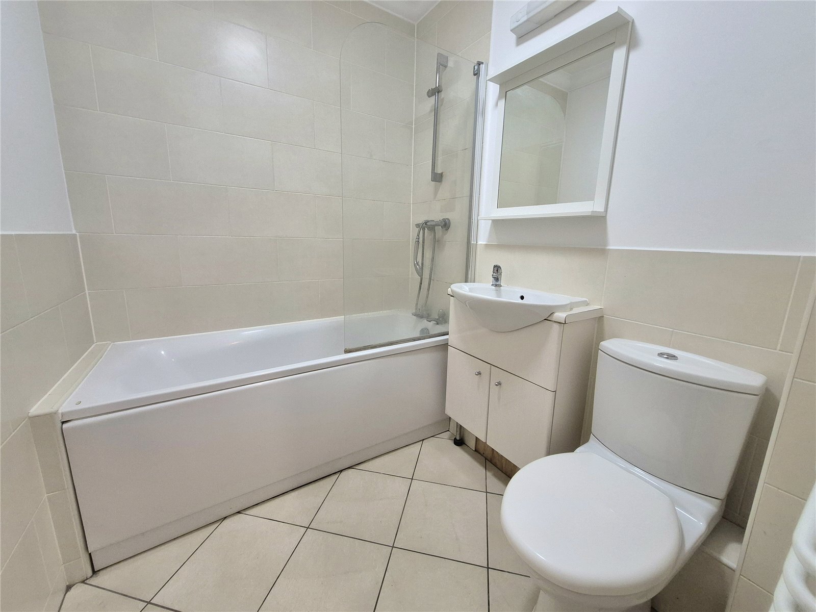 St. Michaels Road, Bournemouth, Dorset, BH2 Image 6