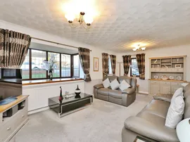Grosvenor Road, Bircotes, Doncaster thumb 3