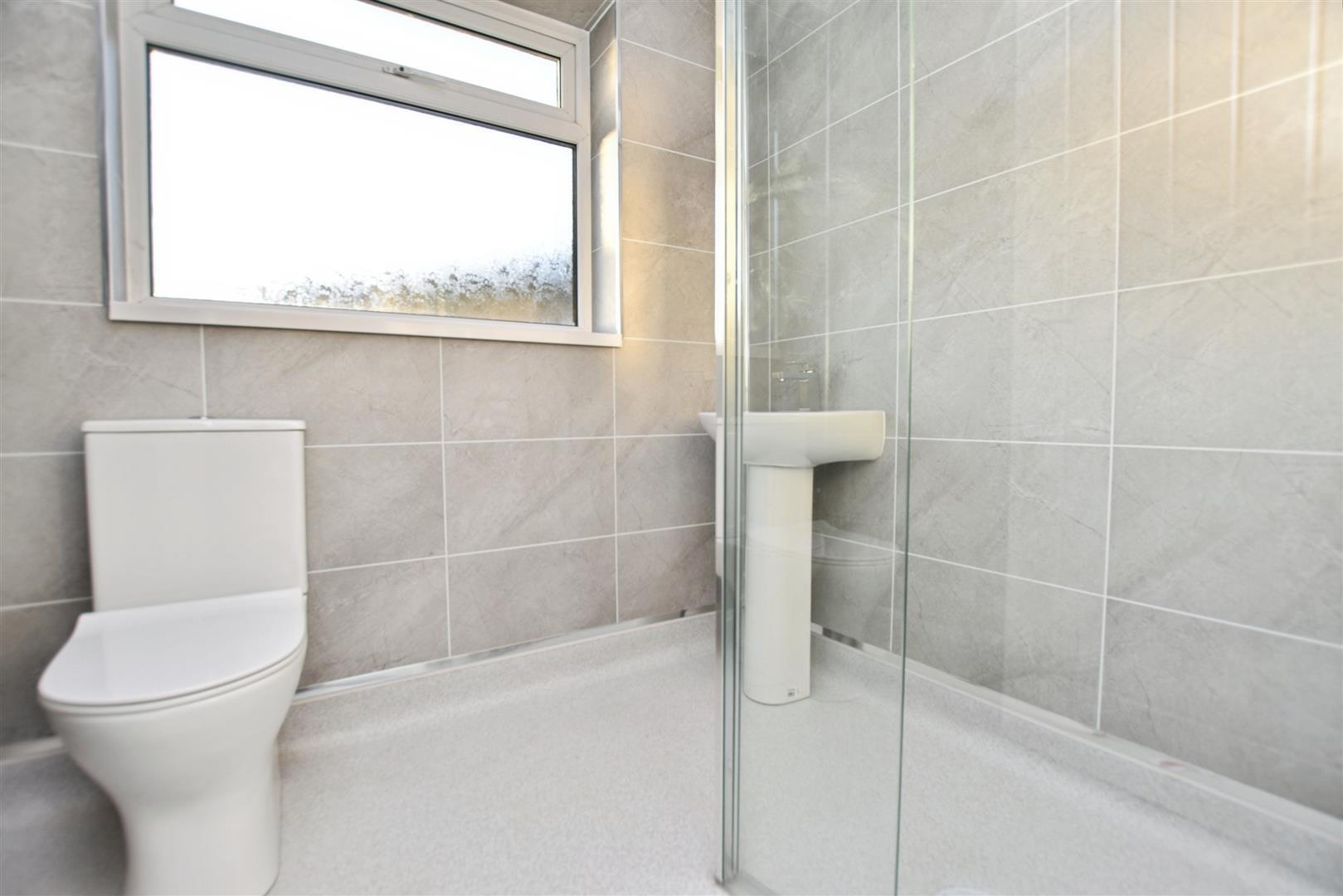 Elm Tree Close, Keyingham, Hull Image 4
