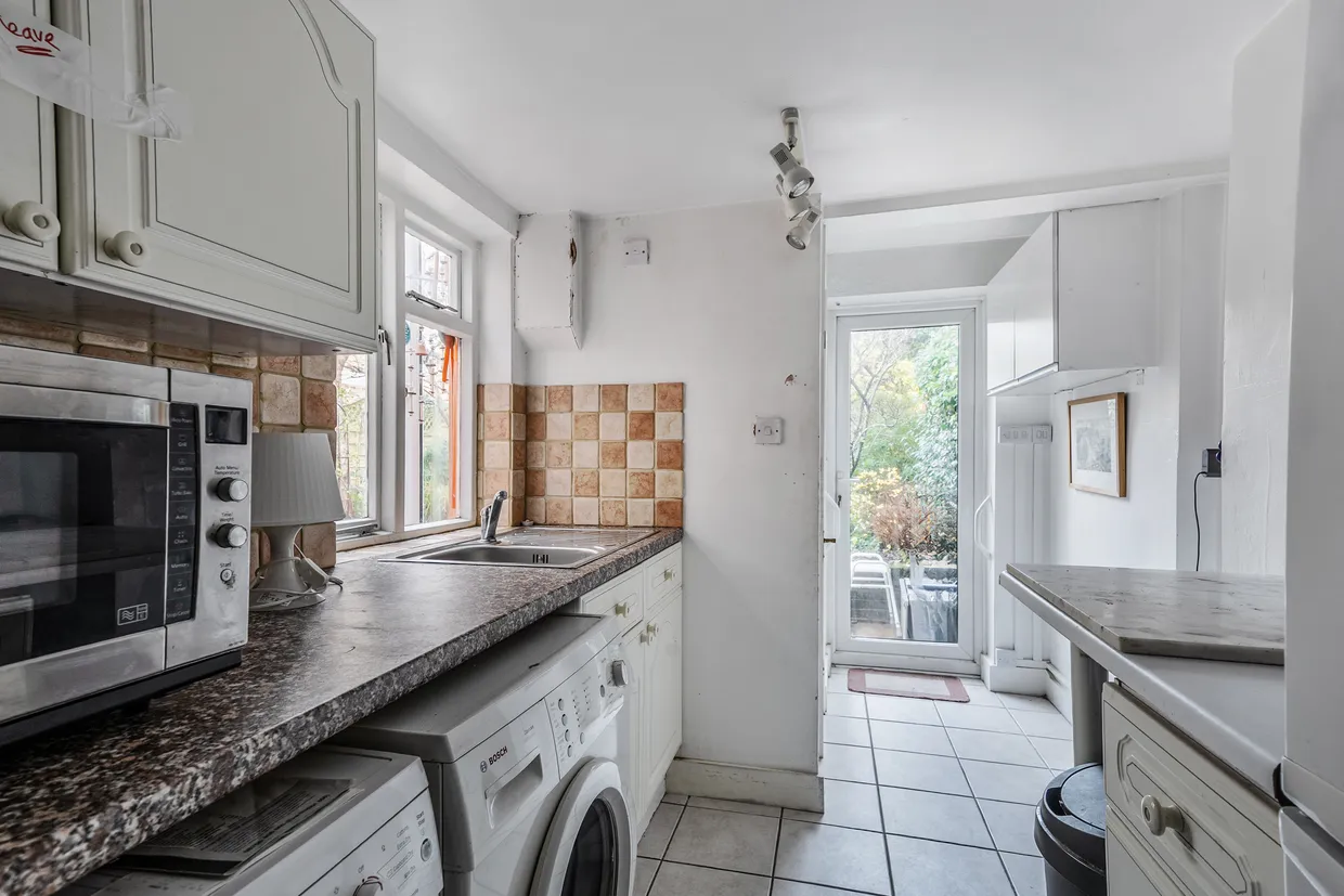 Upper Brook Street, Winchester, SO23 photo 9