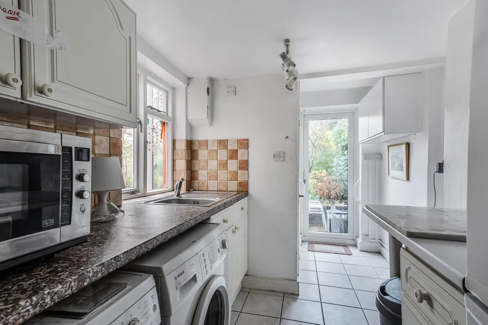 Upper Brook Street, Winchester, SO23 photo 9