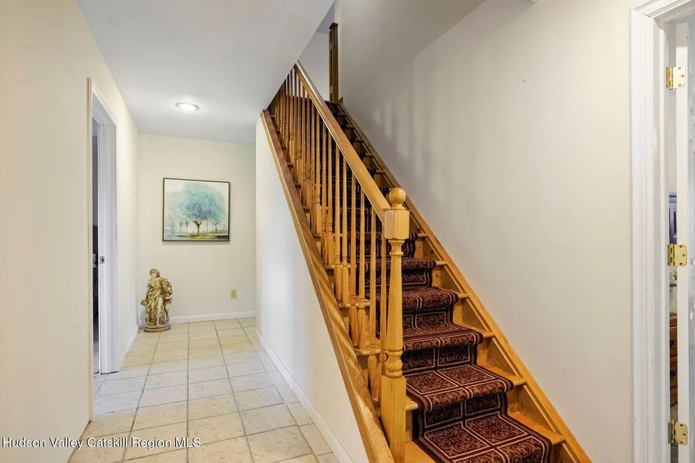404 Winter Clove Rd, Round Top, NY 12473