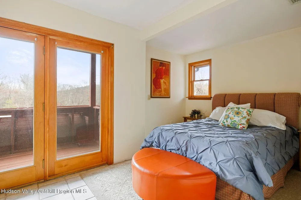 404 Winter Clove Rd, Round Top, NY 12473