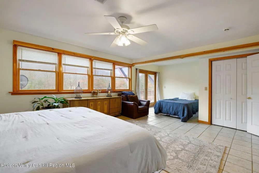 404 Winter Clove Rd, Round Top, NY 12473