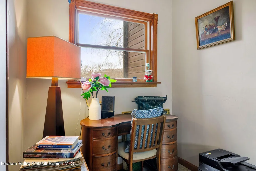 404 Winter Clove Rd, Round Top, NY 12473