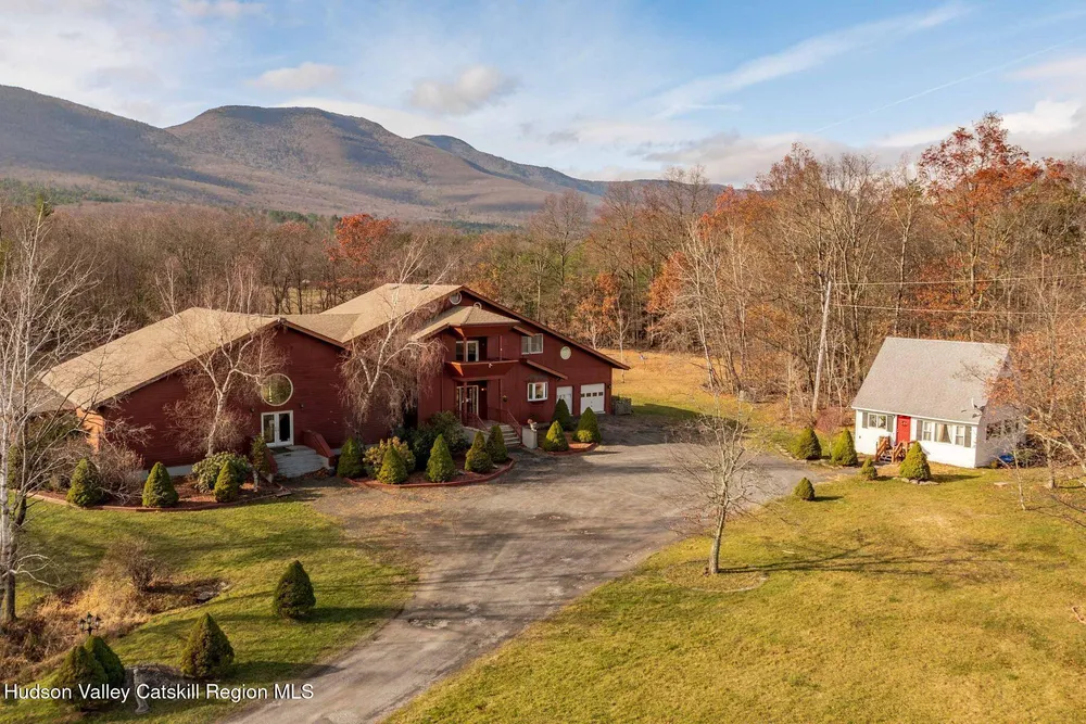 404 Winter Clove Rd, Round Top, NY 12473