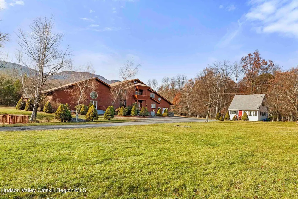 404 Winter Clove Rd, Round Top, NY 12473