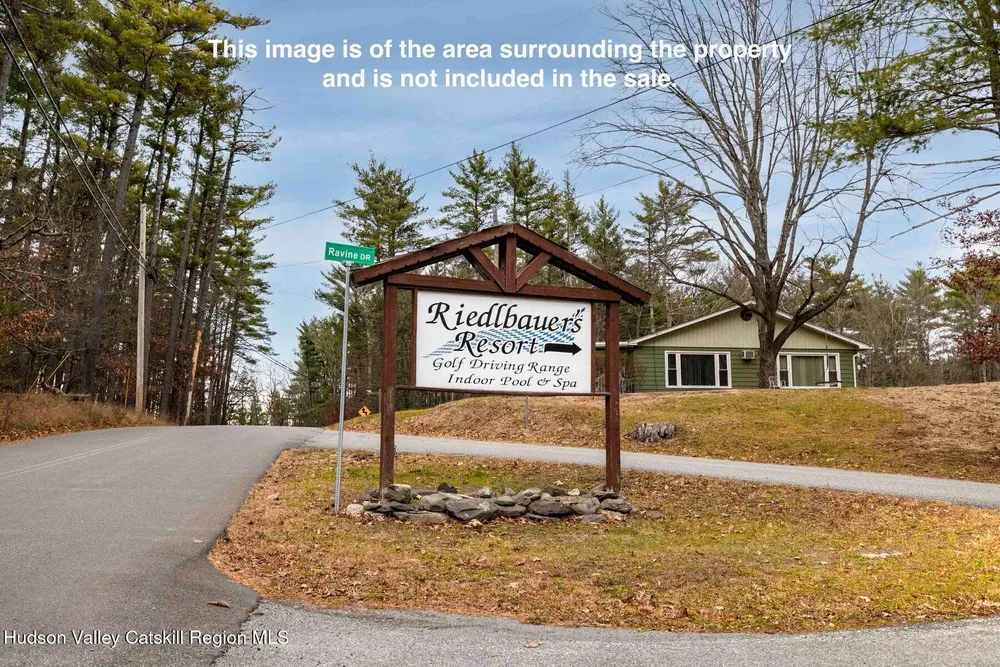 404 Winter Clove Rd, Round Top, NY 12473