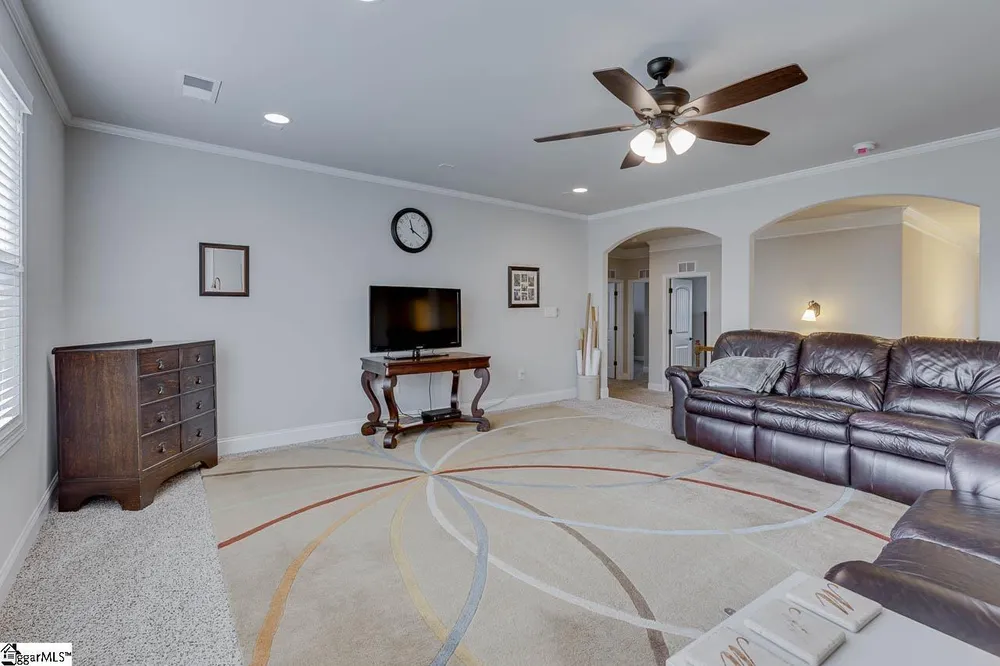 156 Grassy Meadow Dr, Travelers Rest, SC 29690