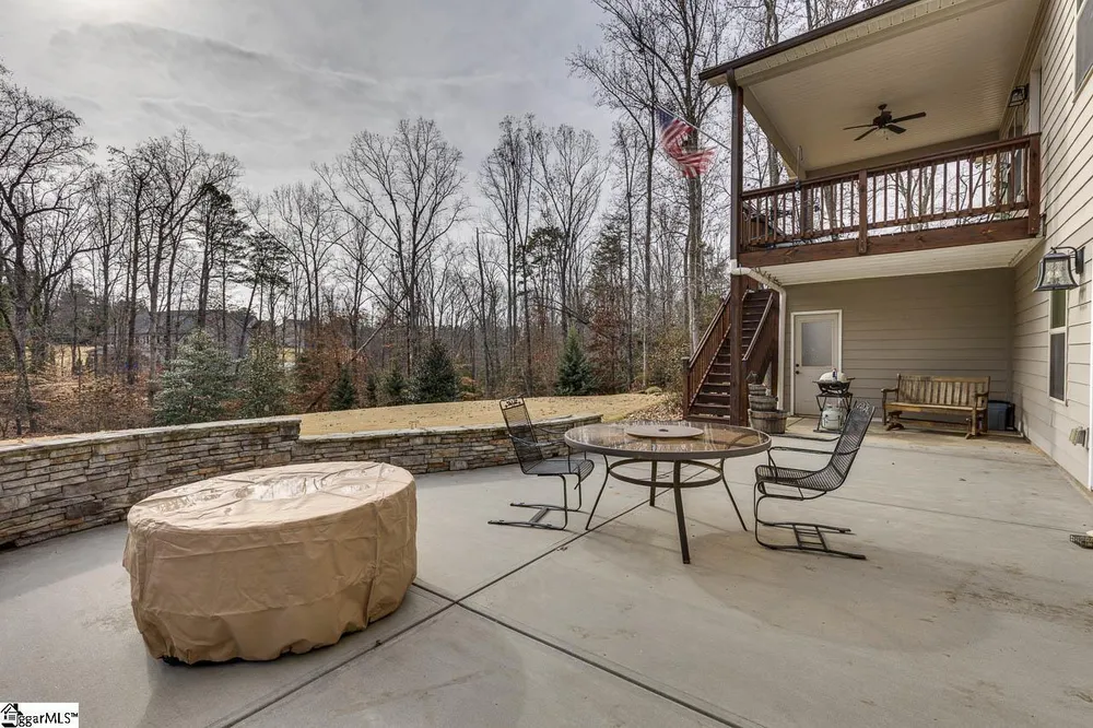 156 Grassy Meadow Dr, Travelers Rest, SC 29690
