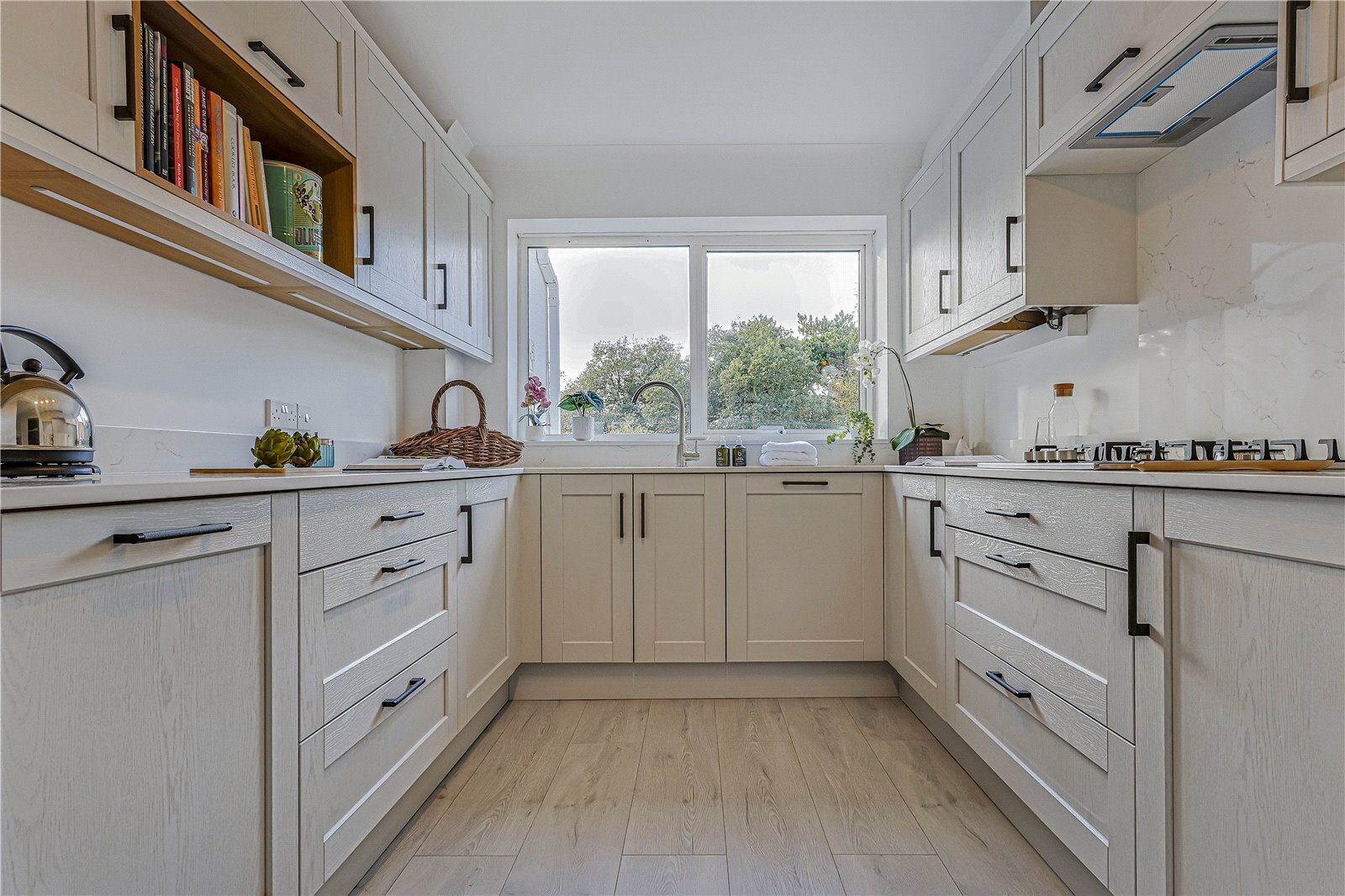 Avalon, Lilliput, Poole, Dorset, BH14 Image 11