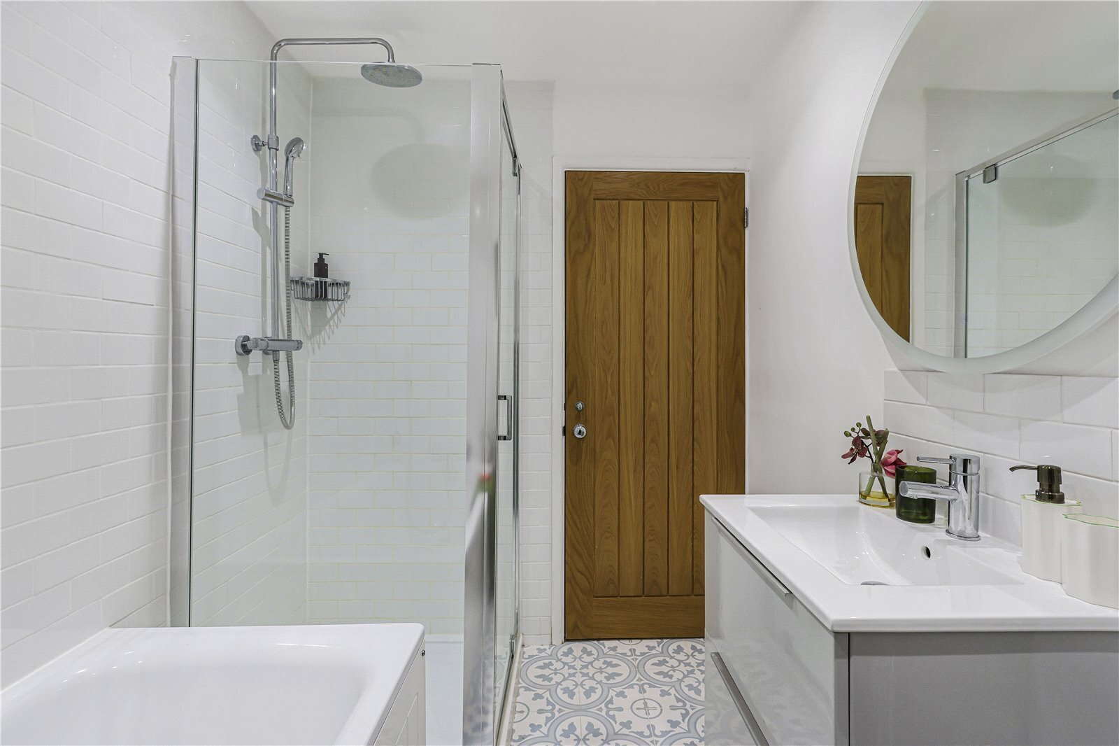 Avalon, Lilliput, Poole, Dorset, BH14 Image 19