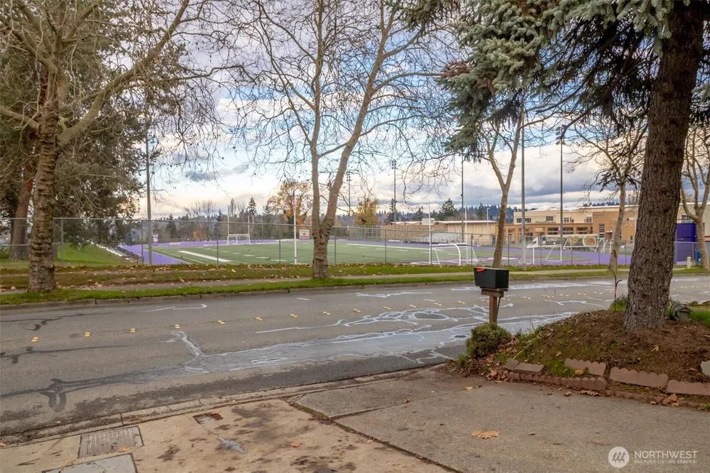 4435 S 144th St, Tukwila, WA 98168