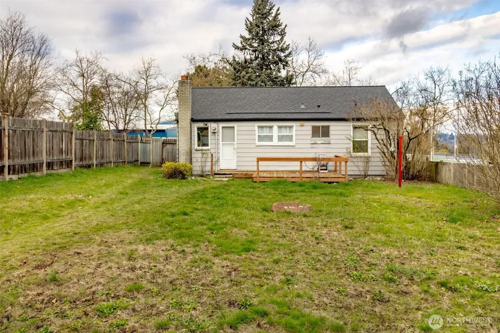 4435 S 144th St, Tukwila, WA 98168
