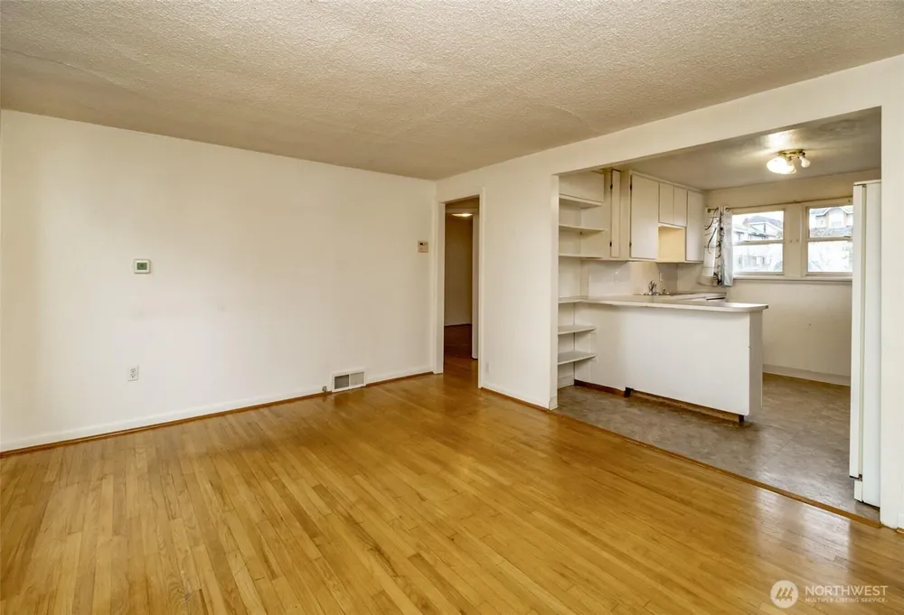 4435 S 144th St, Tukwila, WA 98168