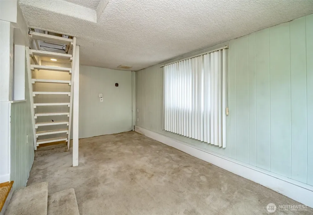 4435 S 144th St, Tukwila, WA 98168
