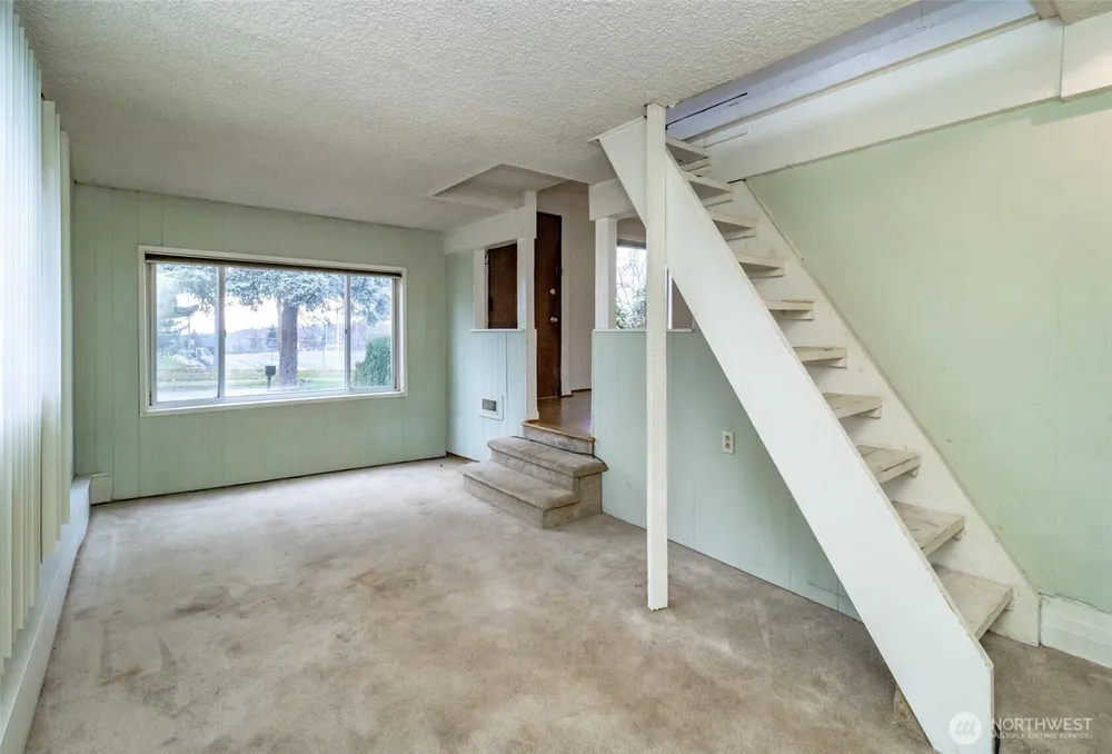 4435 S 144th St, Tukwila, WA 98168