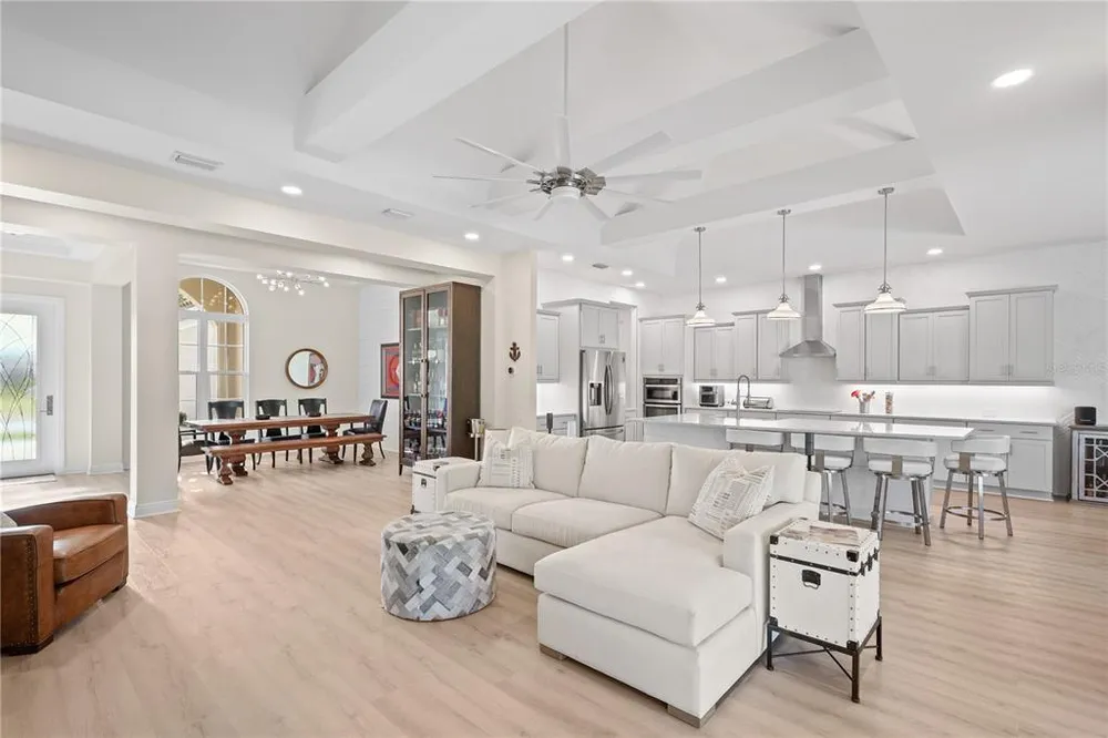 13350 Campanile Ct, Venice, FL 34293