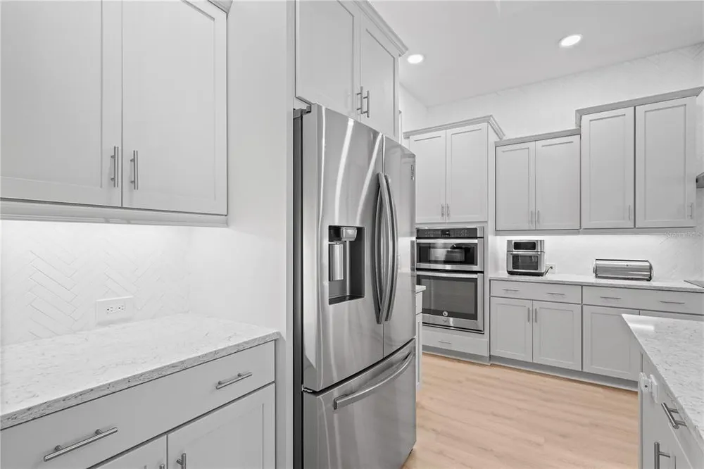 13350 Campanile Ct, Venice, FL 34293