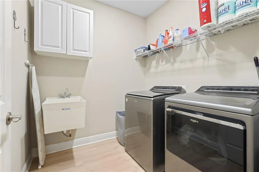 13350 Campanile Ct, Venice, FL 34293