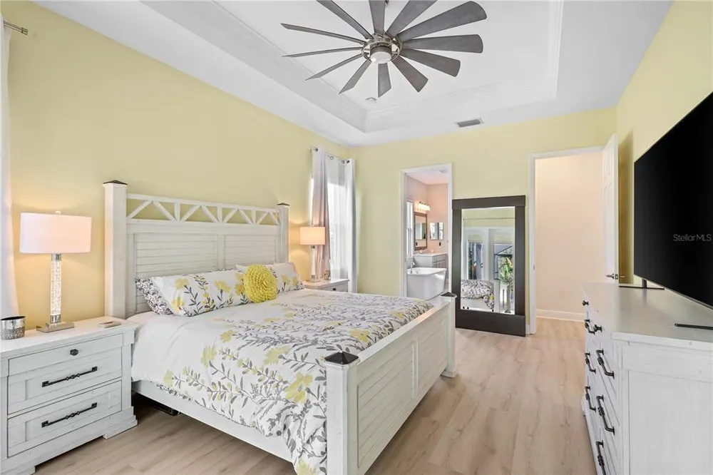 13350 Campanile Ct, Venice, FL 34293