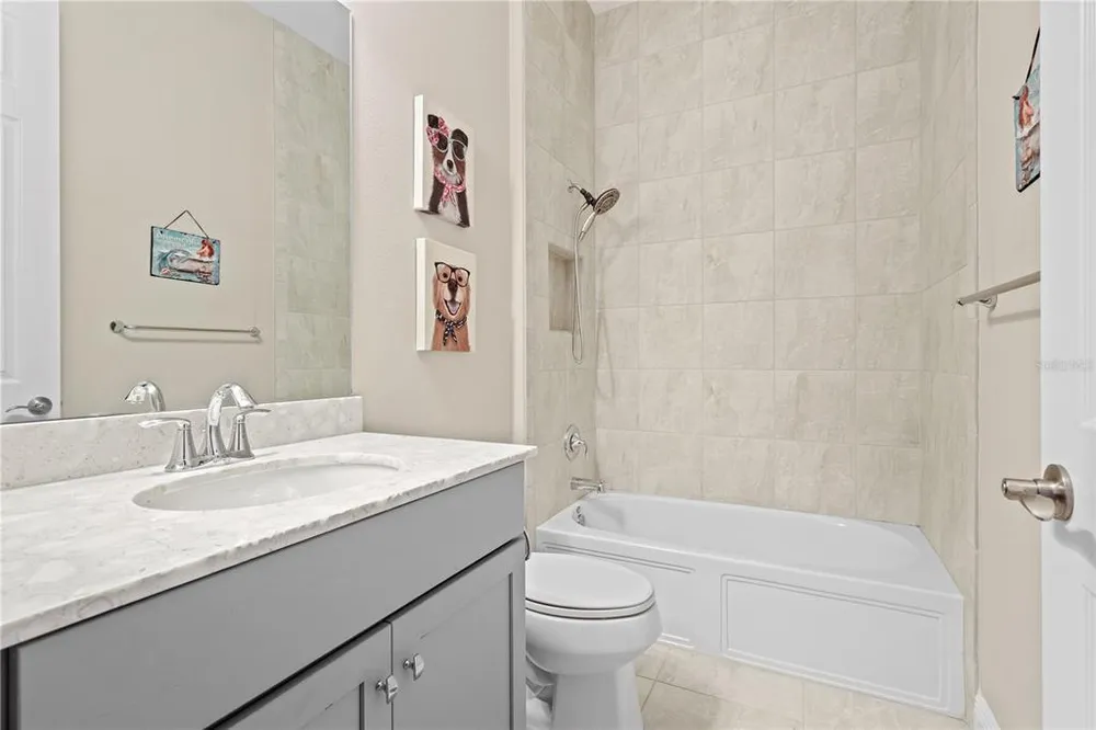 13350 Campanile Ct, Venice, FL 34293