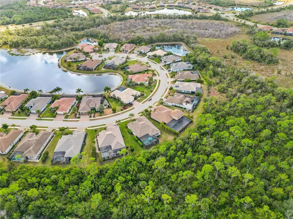13350 Campanile Ct, Venice, FL 34293