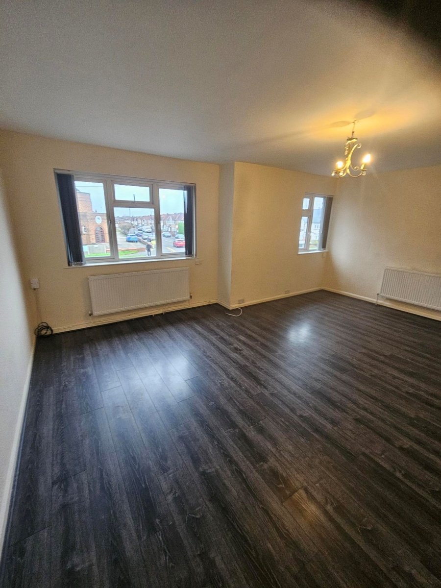 80a Baginton Road, Styvechale, Coventry Image 2