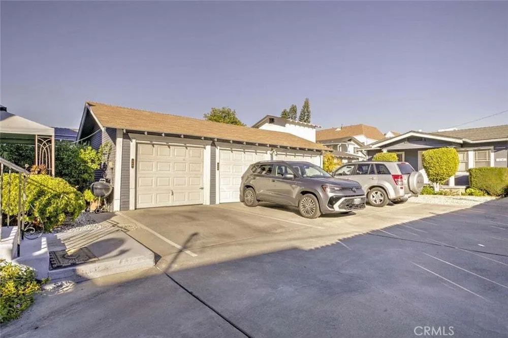 324 N Adams St, Glendale, CA 91206