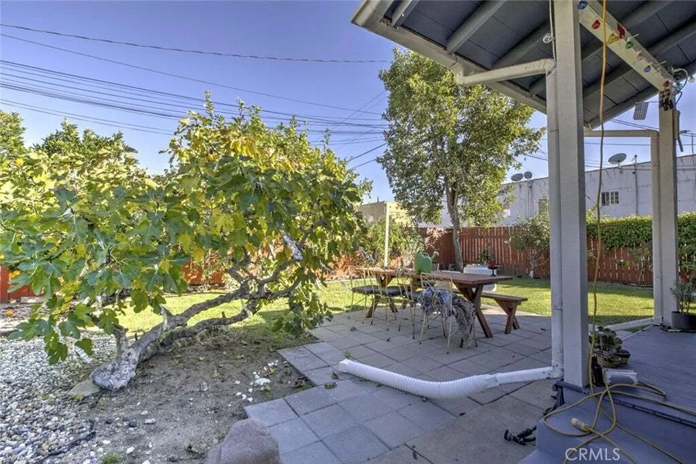 324 N Adams St, Glendale, CA 91206