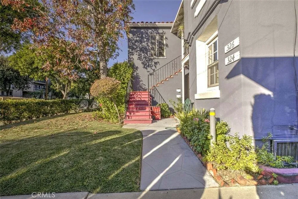 324 N Adams St, Glendale, CA 91206