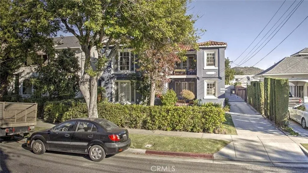 324 N Adams St, Glendale, CA 91206
