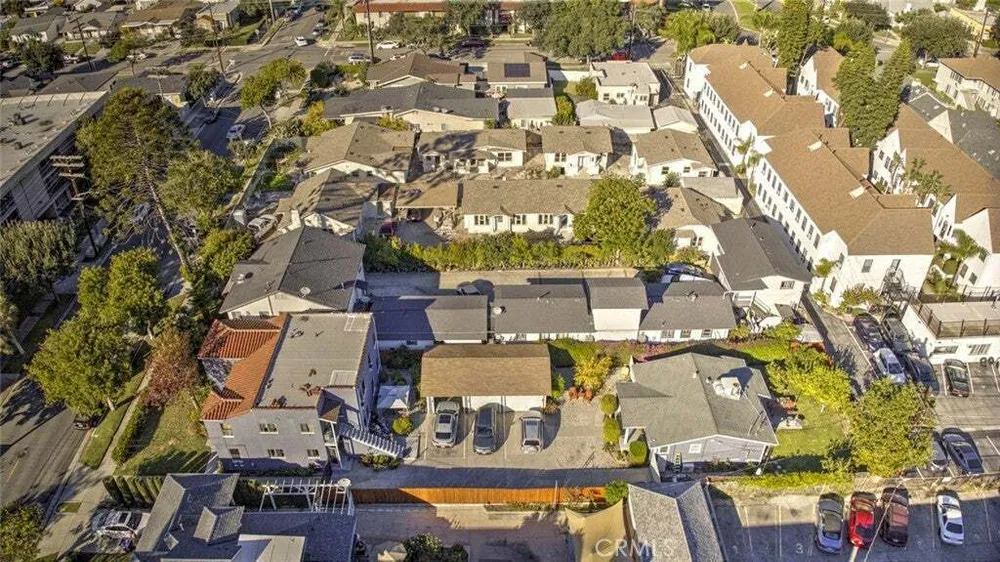 324 N Adams St, Glendale, CA 91206