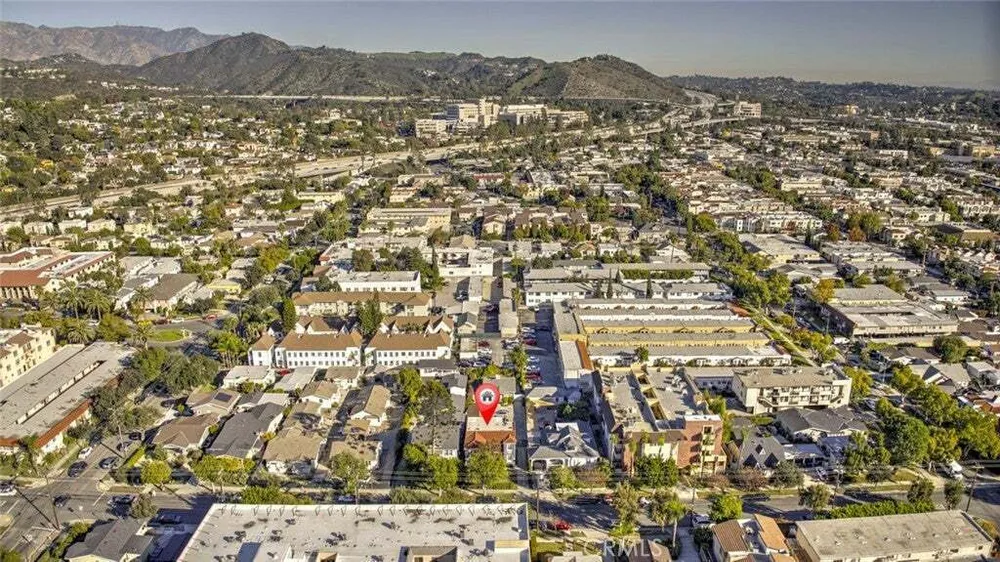 324 N Adams St, Glendale, CA 91206