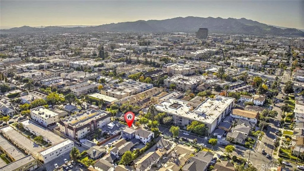 324 N Adams St, Glendale, CA 91206