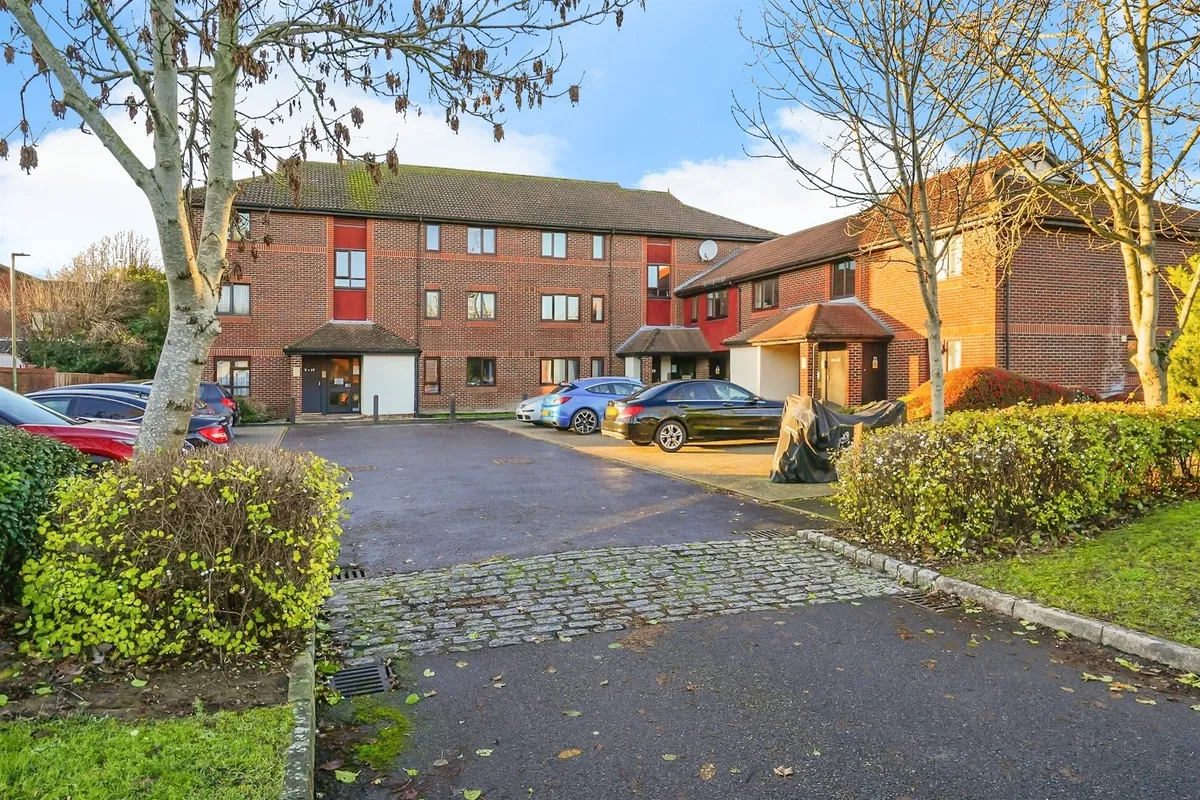 Linacre Close, Didcot