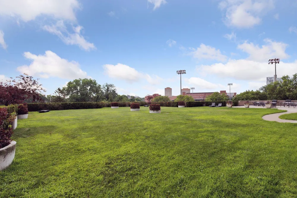 1920 S 1st St, Minneapolis, MN 55454