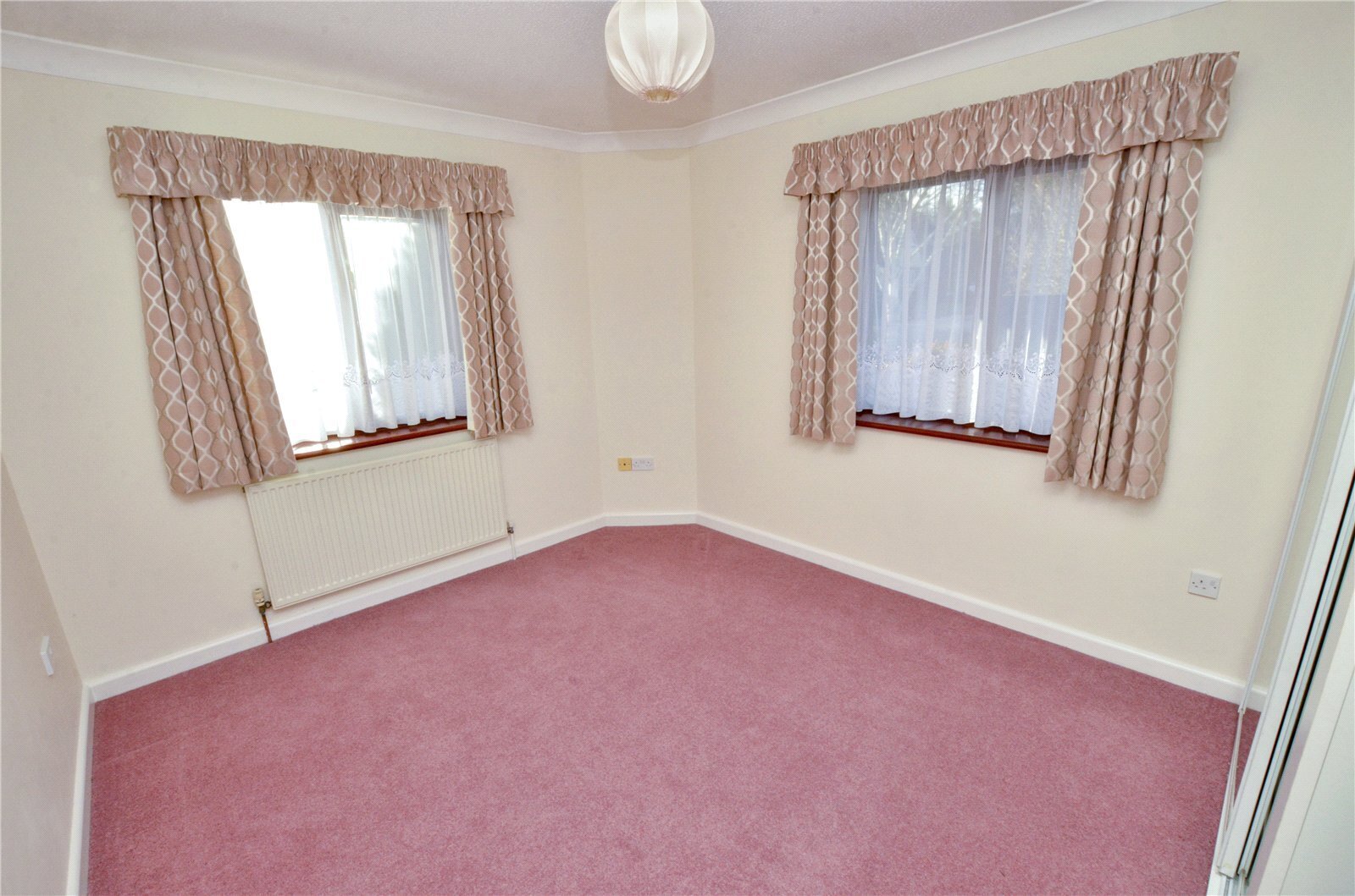 Greensome Drive, Ferndown, Dorset, BH22 Image 10
