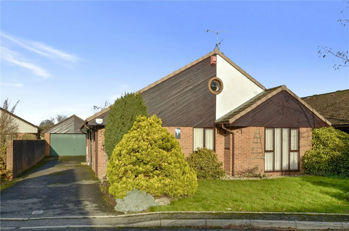 Greensome Drive, Ferndown, Dorset, BH22