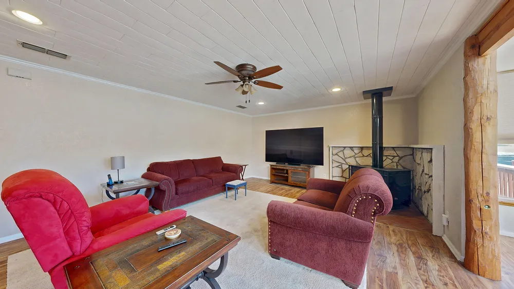 300 Eagle Creek Canyon Rd, Ruidoso, NM 88345