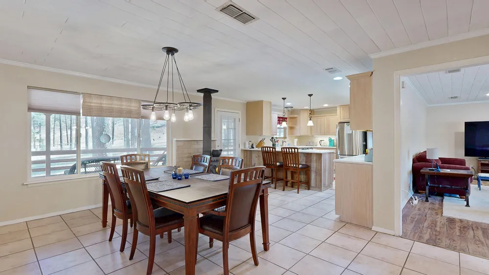 300 Eagle Creek Canyon Rd, Ruidoso, NM 88345
