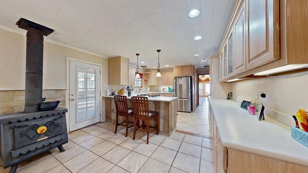 300 Eagle Creek Canyon Rd, Ruidoso, NM 88345