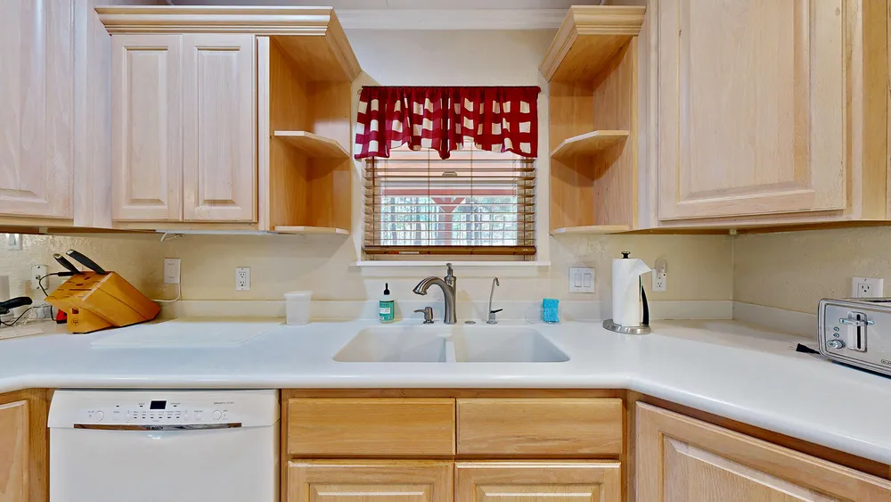300 Eagle Creek Canyon Rd, Ruidoso, NM 88345