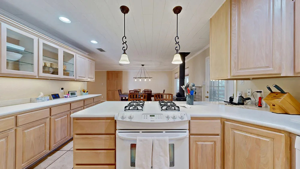 300 Eagle Creek Canyon Rd, Ruidoso, NM 88345