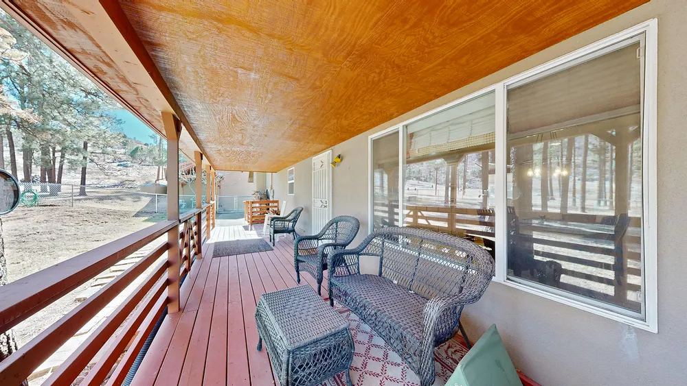 300 Eagle Creek Canyon Rd, Ruidoso, NM 88345