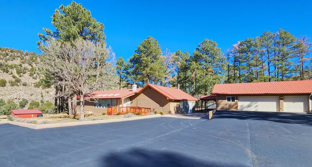 300 Eagle Creek Canyon Rd, Ruidoso, NM 88345